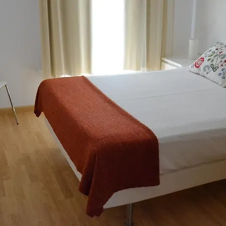 Apartment Cerca Da Vitoria 2 *