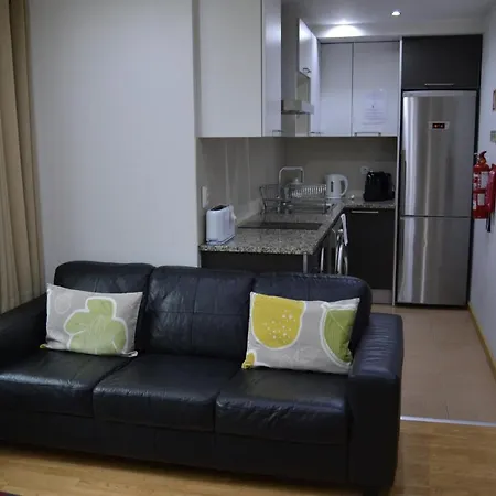 Cerca Da Vitoria 2 Apartamento *