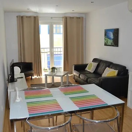 Apartment Cerca Da Vitoria 2 *